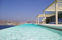 Swimming pool care in your house in Crete